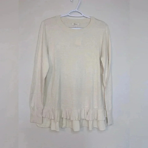 Women’s Sweater with flowy hemline - Picture 1 of 4
